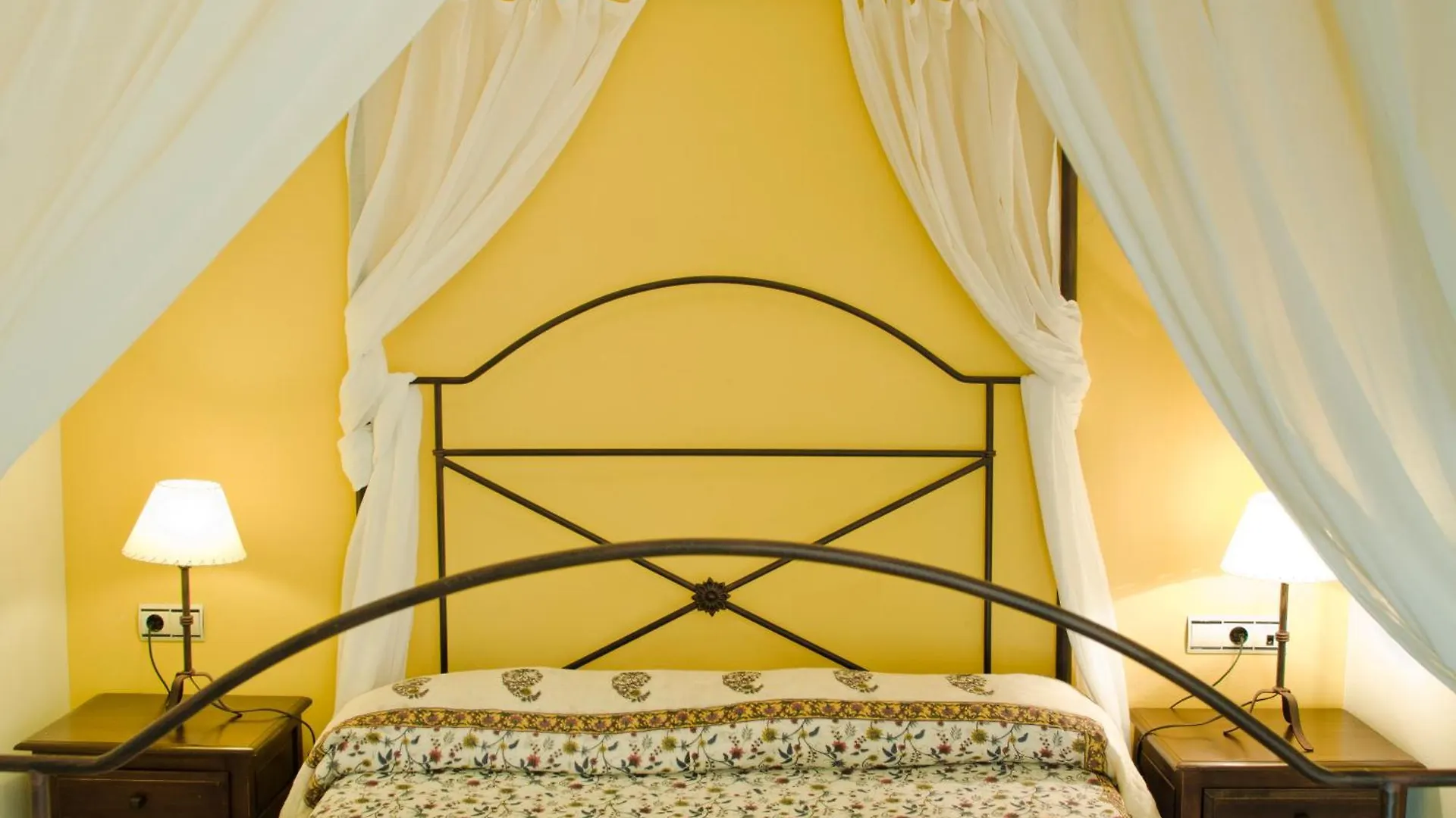 Hostal Sixto Rota 2*,  Spain